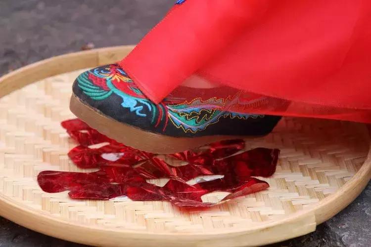 鐣叉棌椋庢儏鎽勫奖,杩愭渤鐣旂殑缇庢櫙