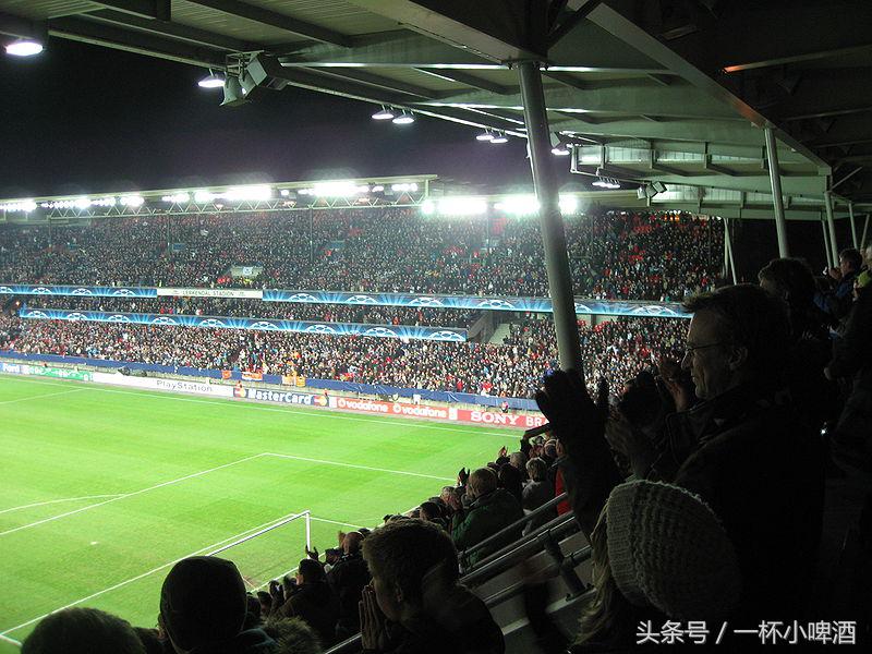 挪威绝美足球场,挪威诺夫顿岛球场