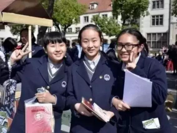 上海小学校服大全,盘点全国各地小学校服