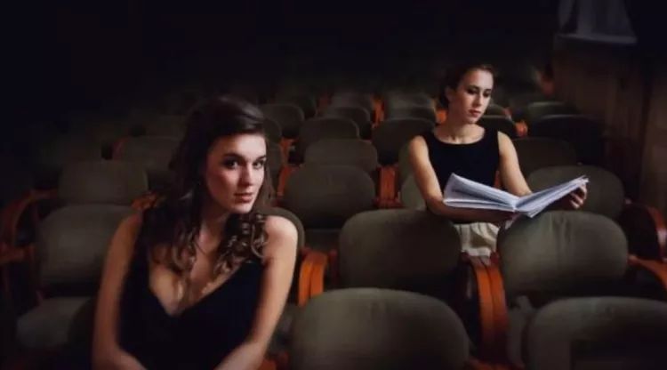 人民剧场二人转大舞台票价,人民艺术剧场