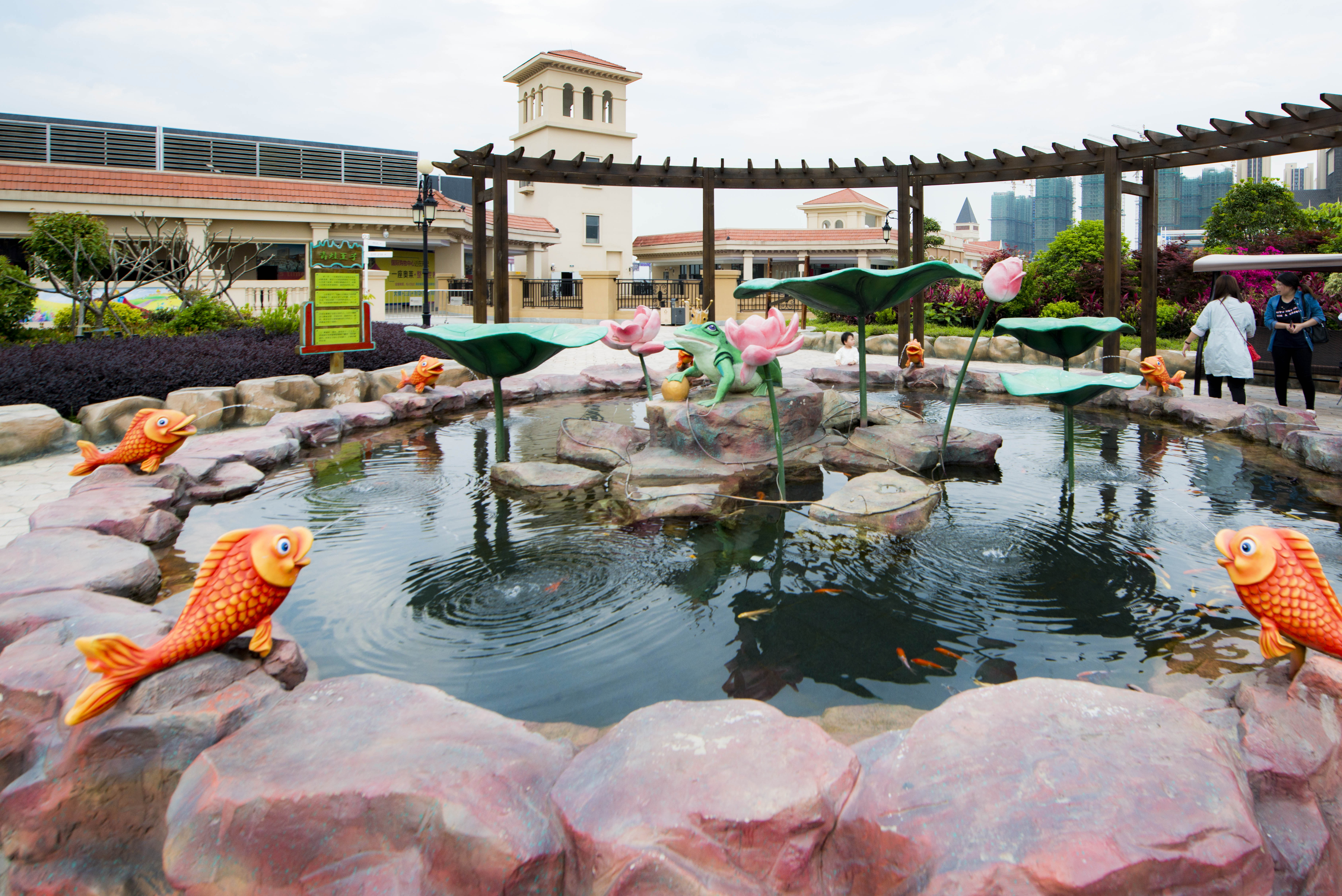 福州天泽奥莱景色,福州天泽奥莱时代童话小镇