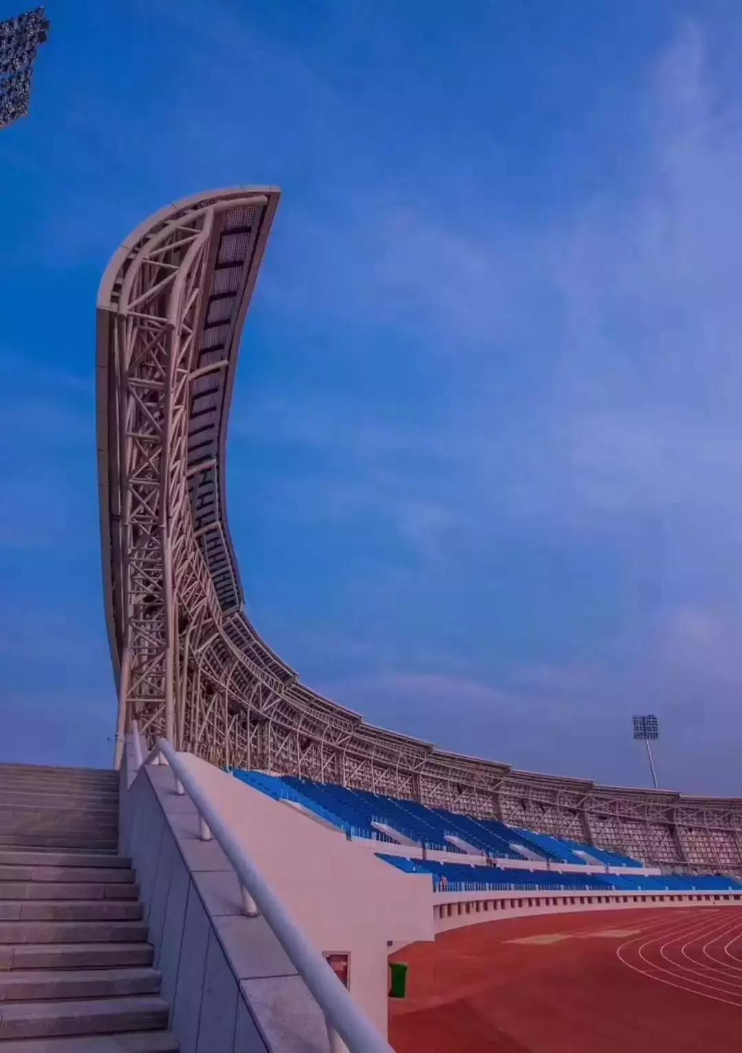 宝应鸟巢航拍,宝应鸟巢张杰演唱会