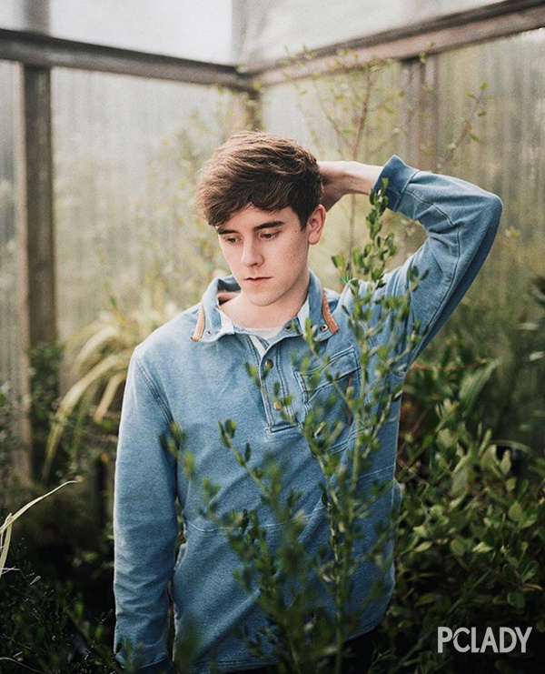 现在这个季节男生怎么穿才很时尚,现在的男生怎么穿才能潮