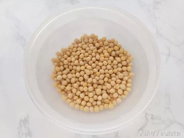 自制豆花健康做法,鲜嫩的豆花超好吃自己在家也能做