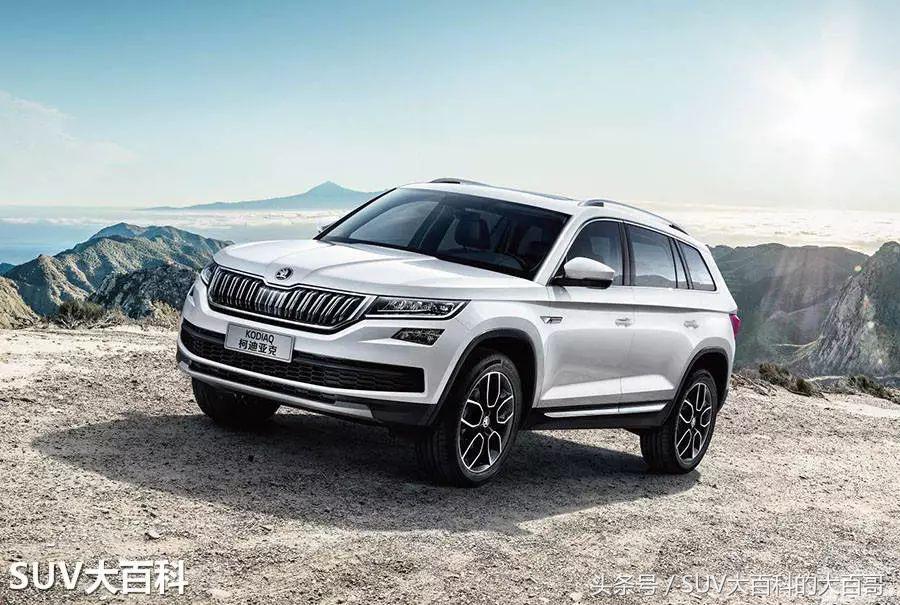 赛道、岛屿、山路还有意大利，讲个车名的工夫就带你游遍半个欧洲