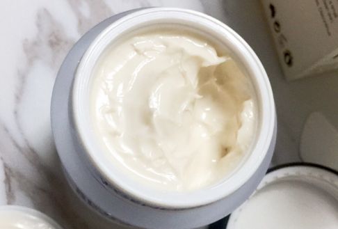 澳洲护肤品与日本护肤品,黑眼圈护肤品推荐