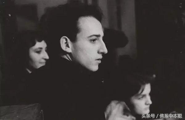 周杰伦夜曲和肖邦夜曲有什么区别,周杰伦为你弹奏肖邦的夜曲