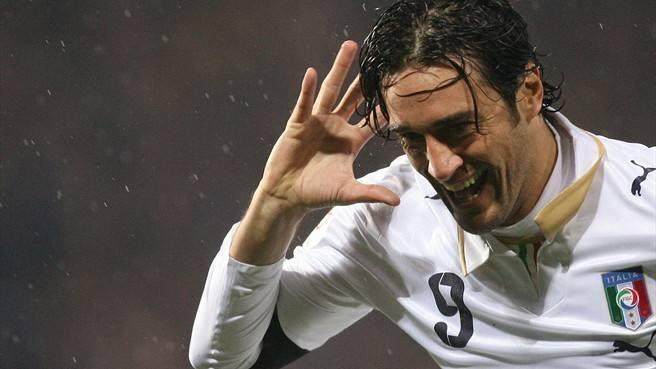 足坛年轻球员排行,足坛年轻时最帅十大球星