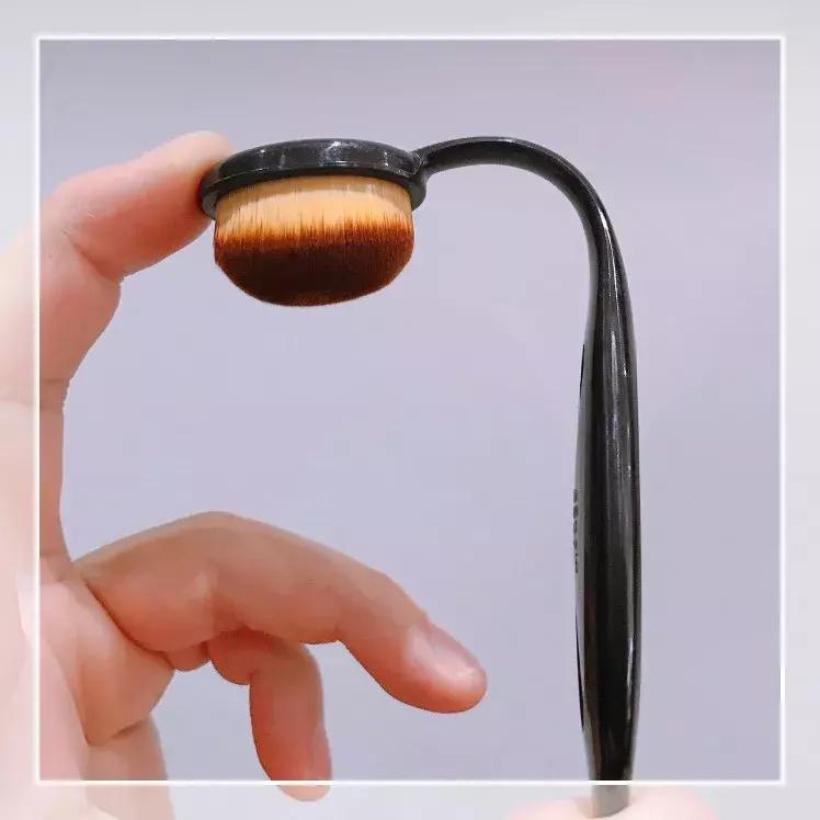 底妆细腻不浮粉,高级感干净的底妆