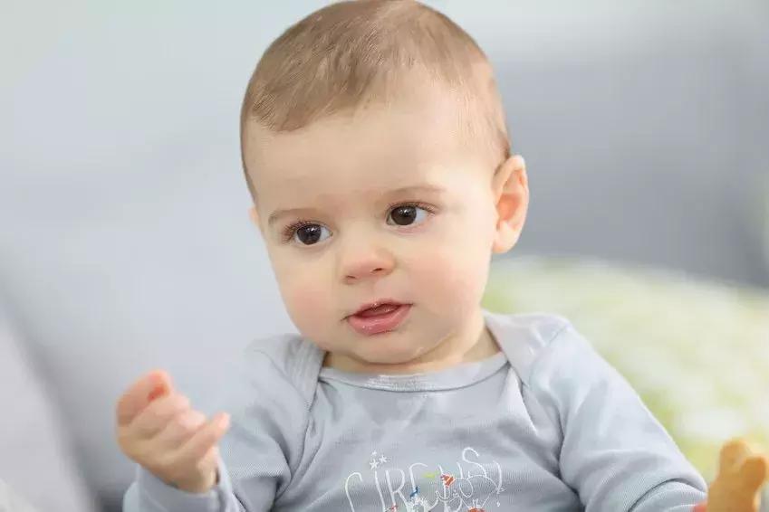 儿子很小气如何教育,孩子做事情着急怎么教育