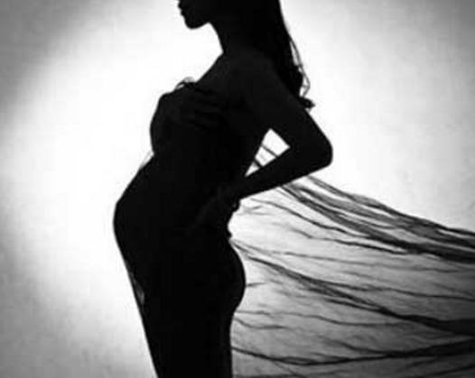 女人怀孕后,身上通常会出现这4种味道,最后两种让人崩溃