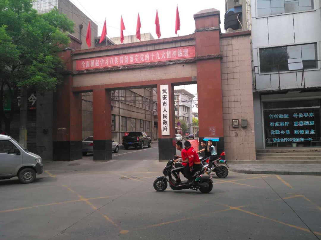 感动到哭的爱心妈妈,爱心妈妈的爱心感动了无数人