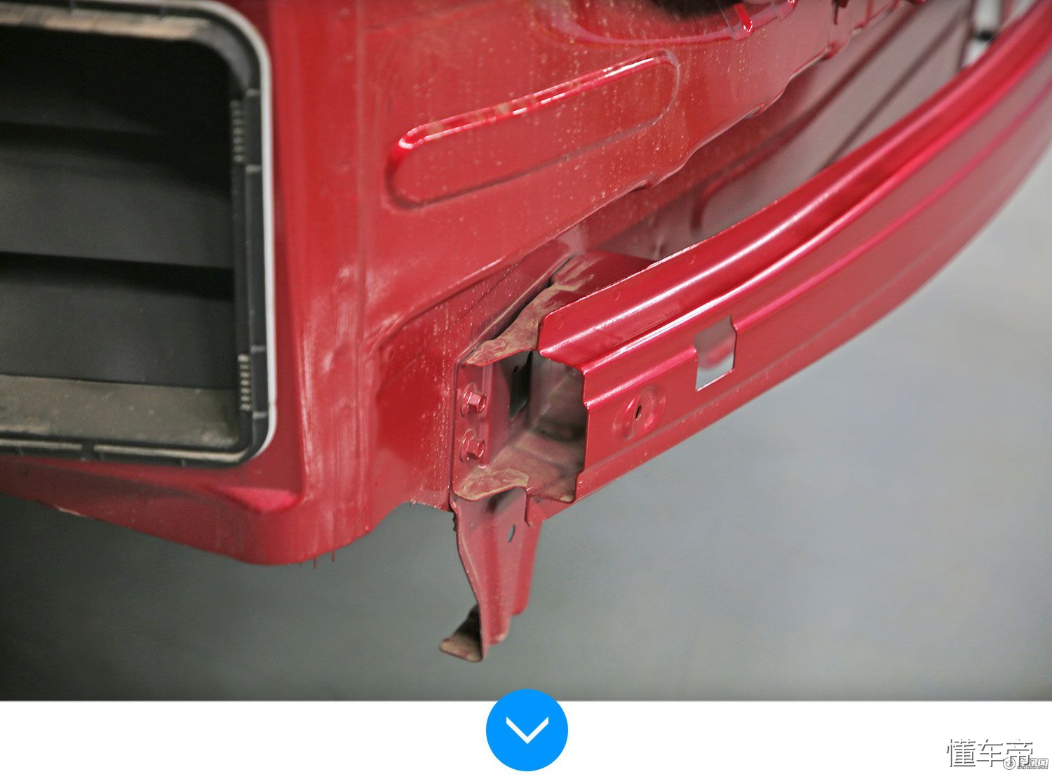 长安逸动plus1.4t蓝鲸版碰撞拆解,长安逸动plus2023前后防撞梁拆解