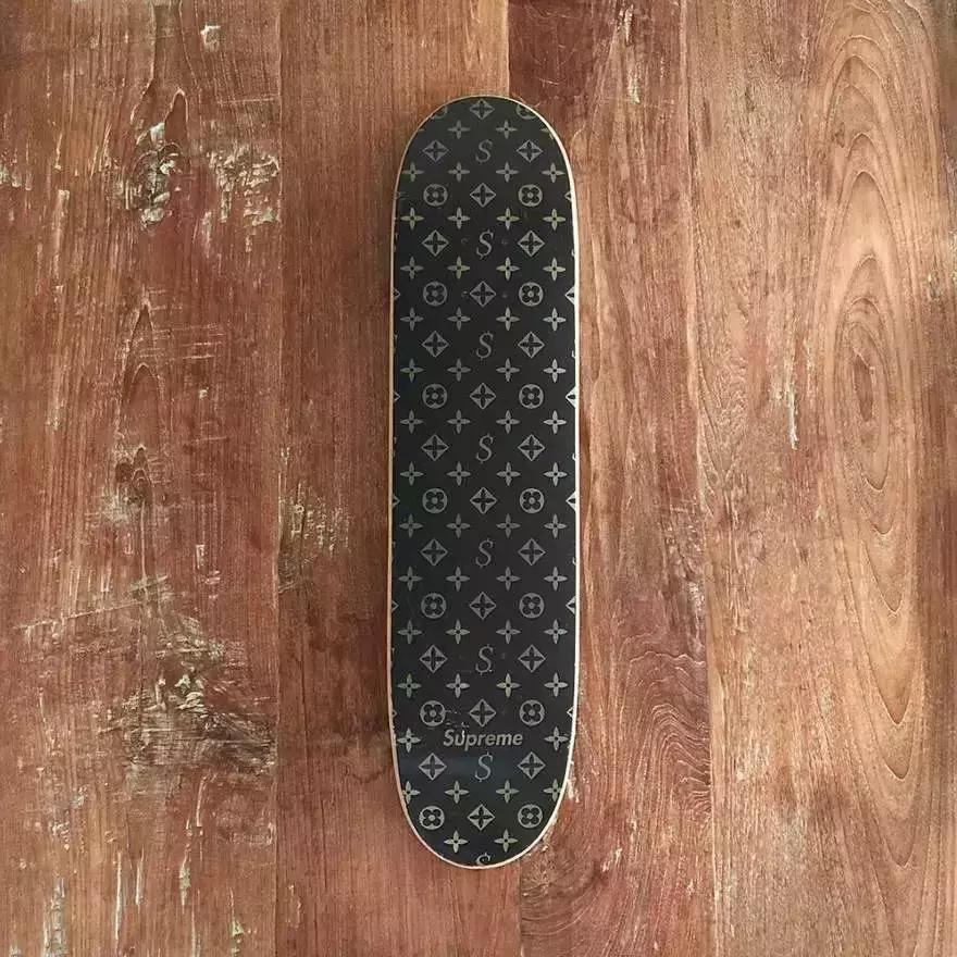 supreme最值得购买的单品,supreme值得入手的单品