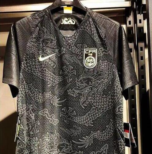 耐克重新设计国足球衣,nike国足广告
