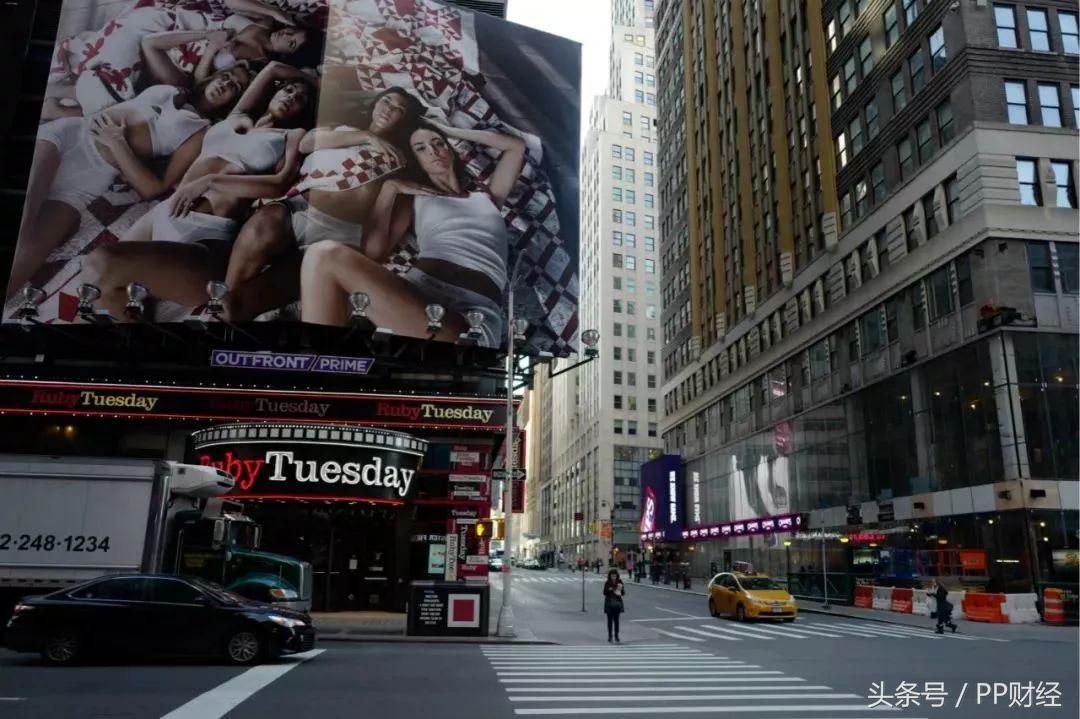 只要70元，就能像郑爽在纽约繁华地段露个脸？揭秘时代广场生意经