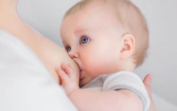 哺乳期没有奶水征兆,哺乳期胸不涨奶是奶水少的征兆么