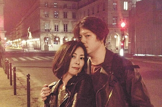 日本的女明星嫁给中国人,结过三次婚的日本女艺人