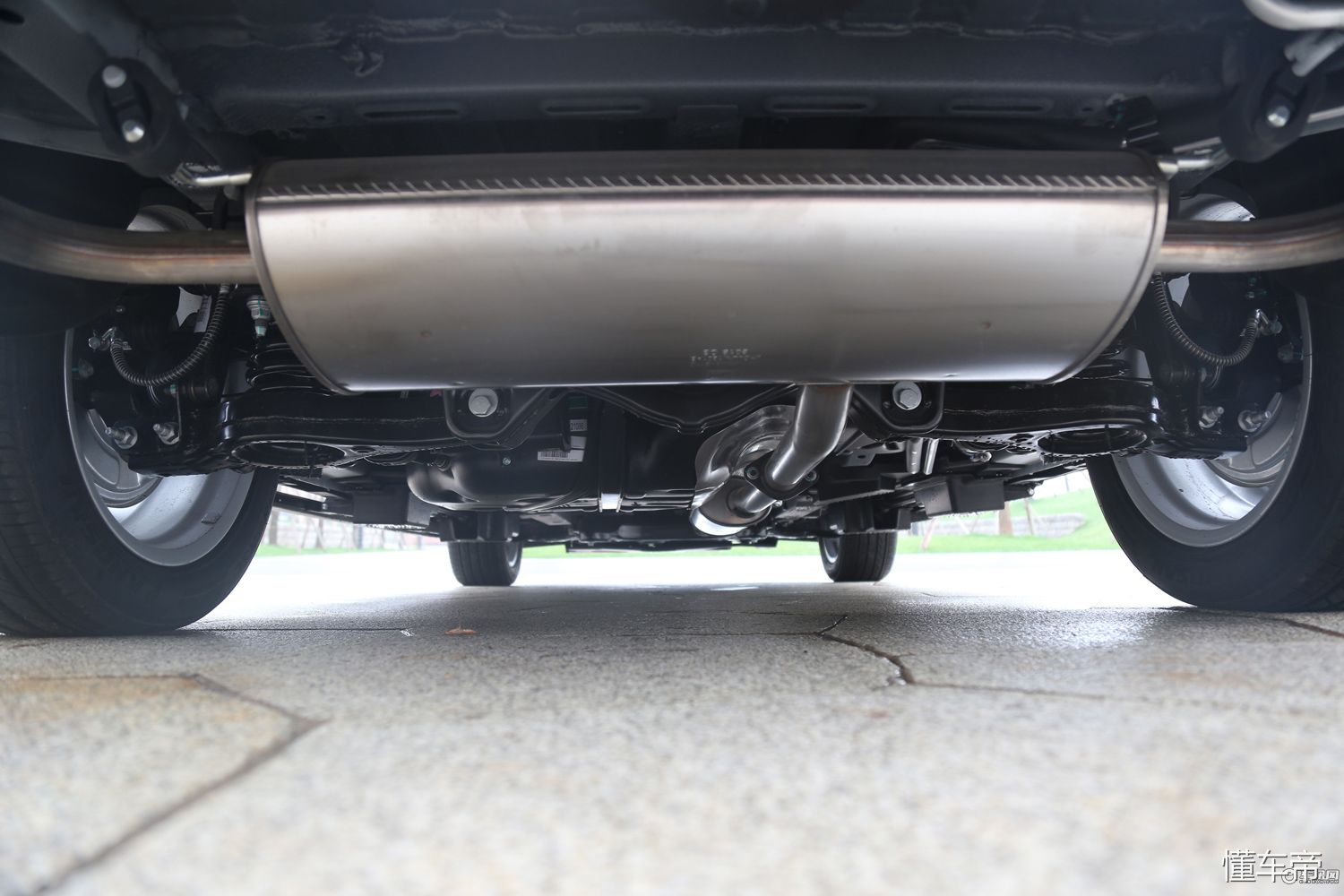 众泰t600和t700和t800哪个好,众泰车设计