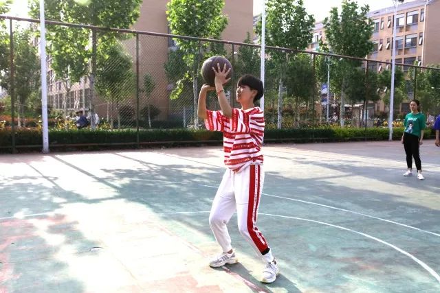 医学生新的一天,医学生的一天在医院