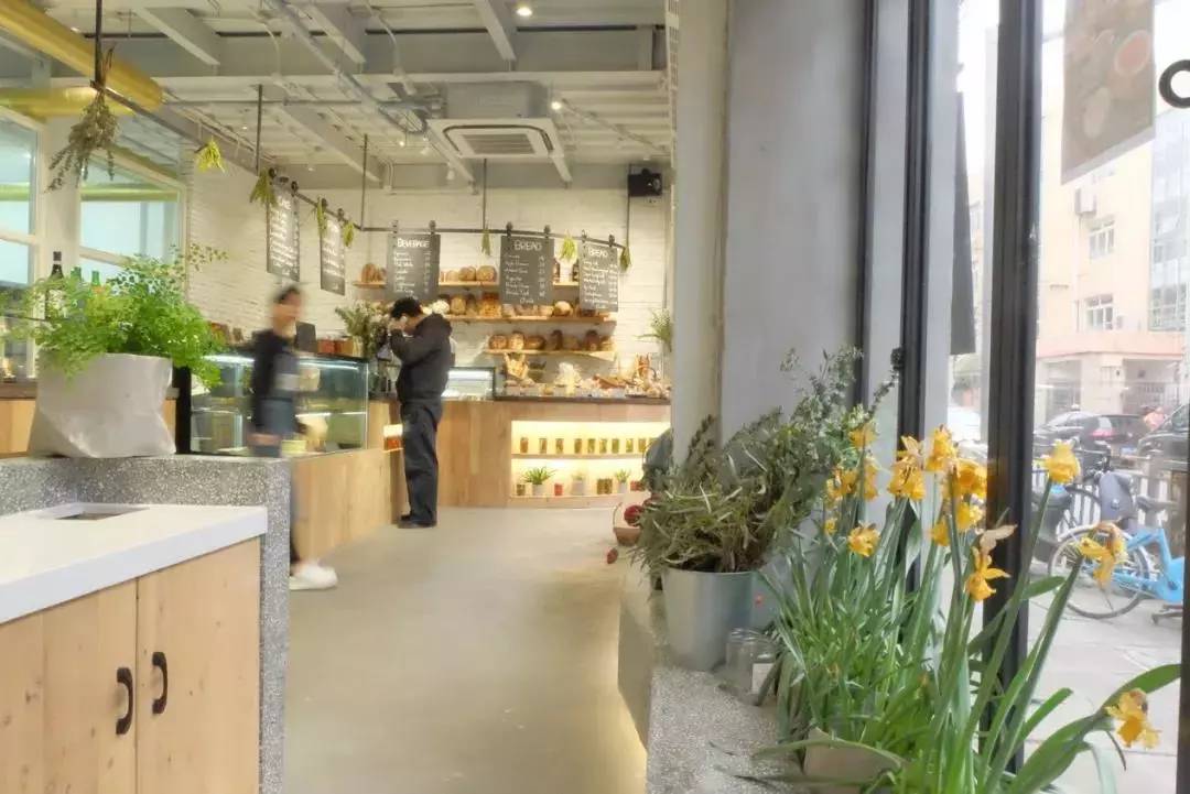 奔驰和双立人都开起了餐厅？魔都5月新餐厅来袭！