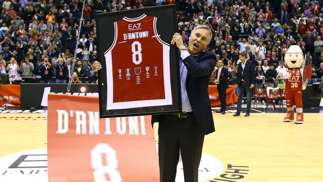 火箭队进攻安东尼,火箭队进攻勇士队