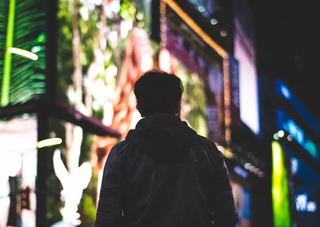 或许你没想到，中国有2亿人假装在单身