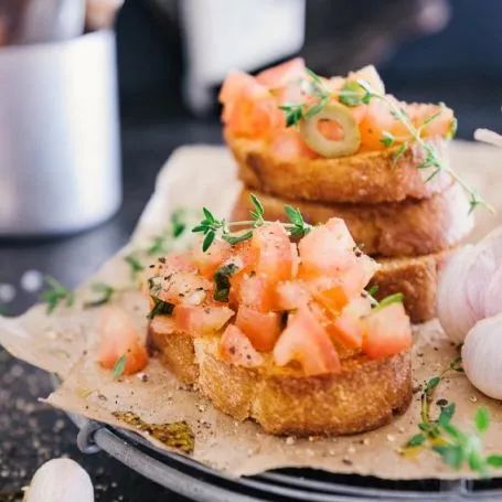 产后腰腹坠胀，4个瑜伽动作很有效！