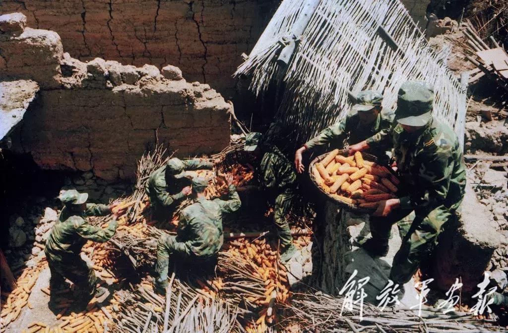 抗震救灾汶川,汶川地震十年感人视频播放