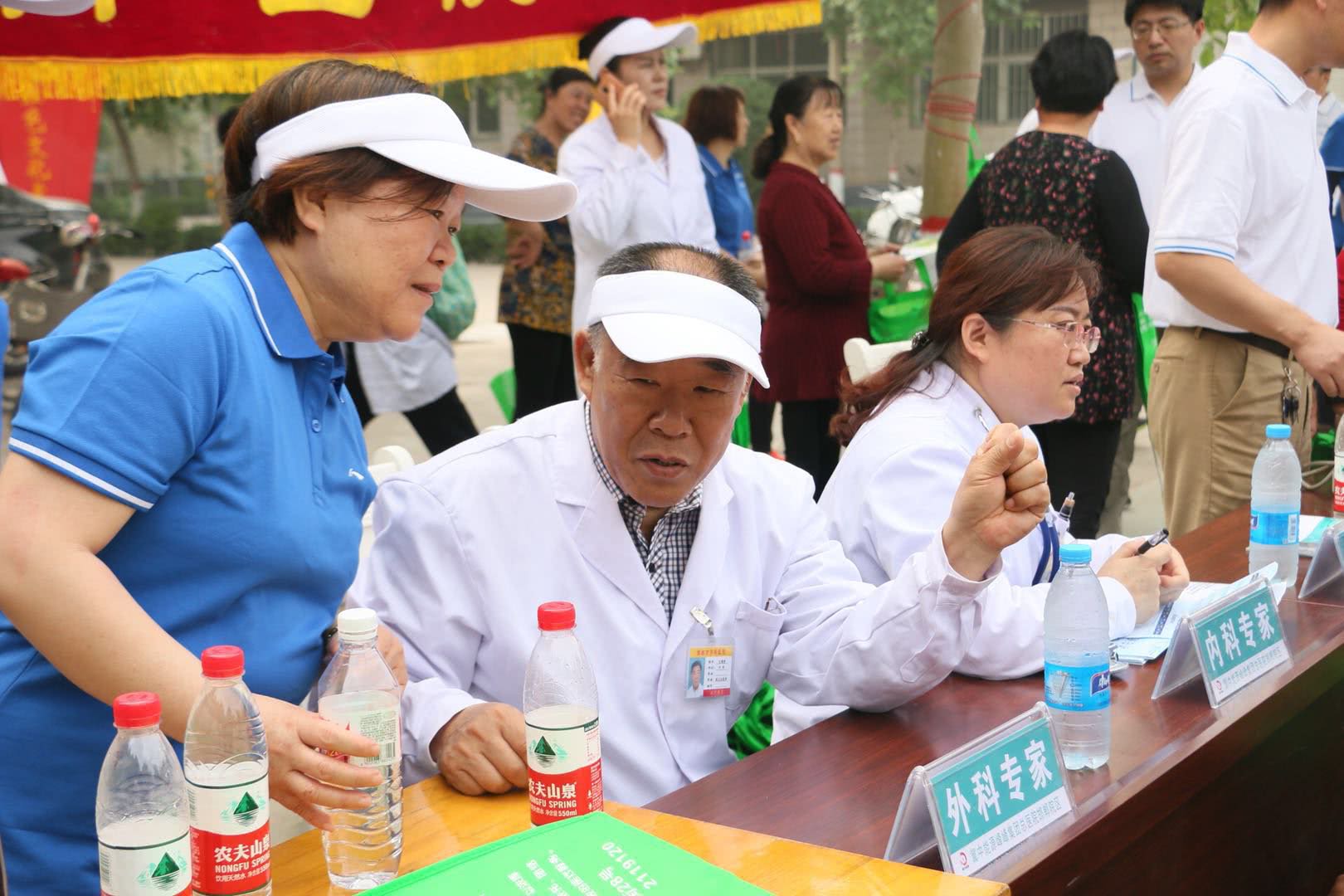 楠ㄧ鍗椾竵鏍煎皵涔夎瘖涓婚,楠ㄧ鍗椾竵鏍煎皵