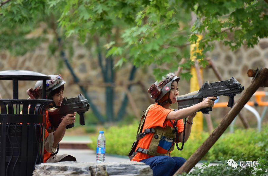 亿元级半山公园爆发“枪战”西山艺境火热“吃鸡”