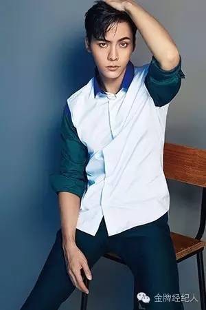 从腹黑助攻到绝对c位，施予斐如何步步“攻略”百变角色？