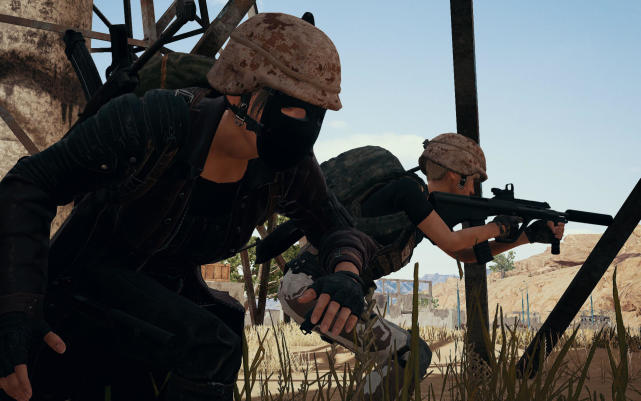 绝地求生：玩家吐槽98块钱买的游戏玩成9块8！蓝洞这差距太大了！