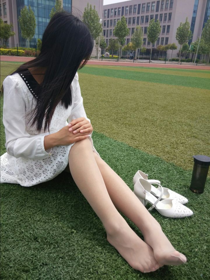 跟上司发生了关系，要不要离职？