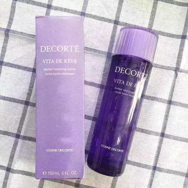 护肤推荐不踩坑,平价水乳测评提亮保湿