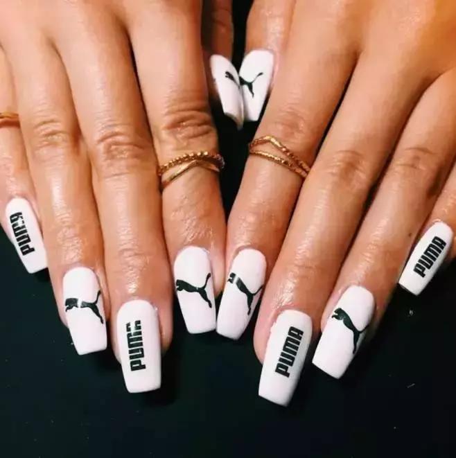 你知道钱买不起什么奢侈品吗,适合做美甲的包包