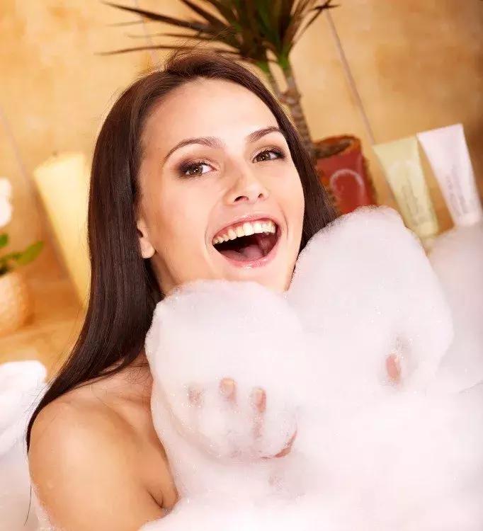 夏季坐月子还要月子服吗,夏天要怎么坐月子