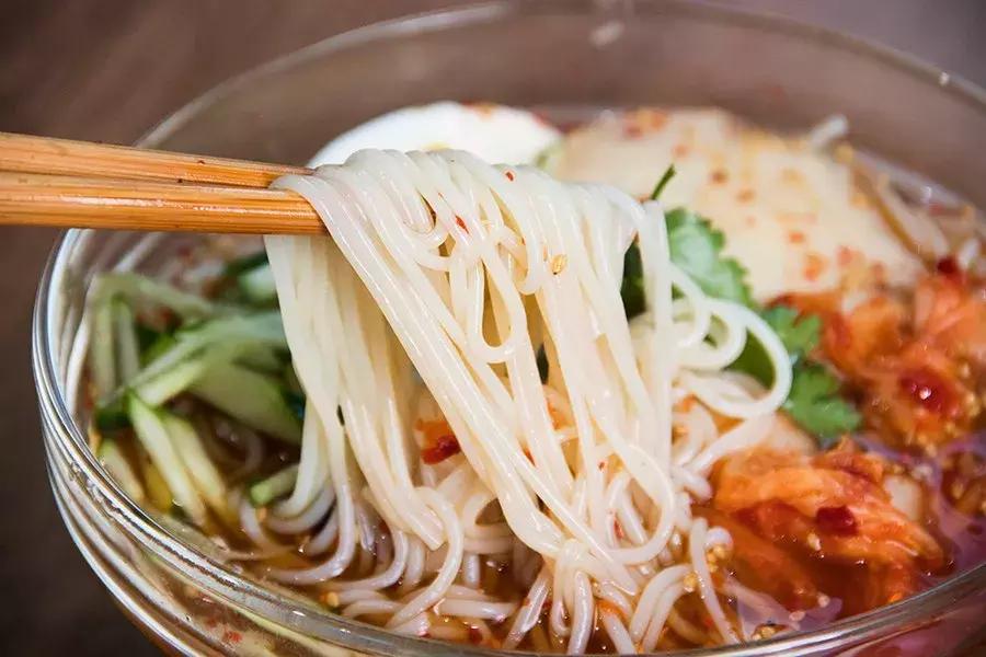 不愧是全球前十的泡面,世界上最好吃的10款泡面排行