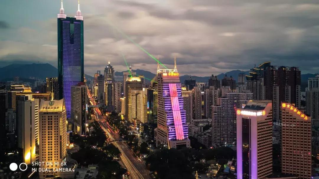 小米6x怎么拍得到清晰的月亮,小米6x为什么手动拍照效果最好