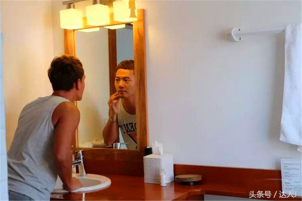 伯利兹大蓝洞好看吗,伯利兹大蓝洞有多深