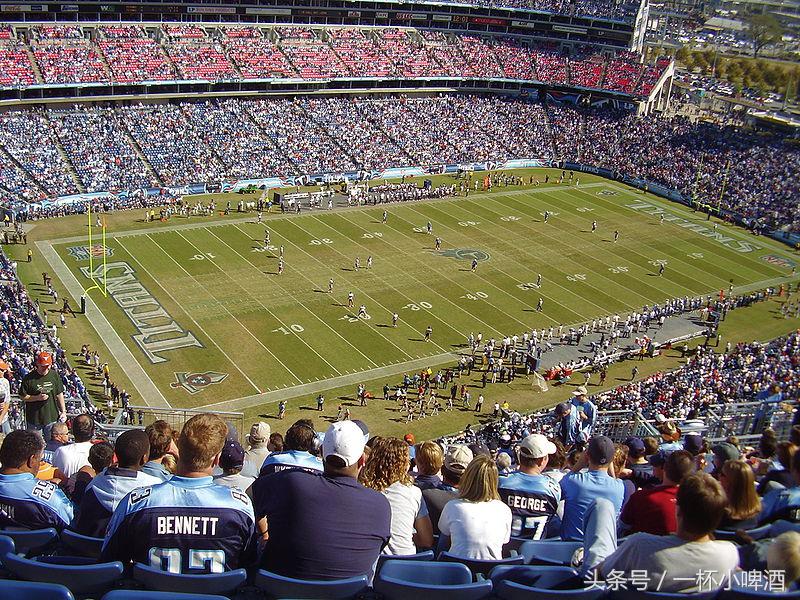在美国橄榄球赚钱还是篮球赚钱,在橄榄球运动中能学到什么