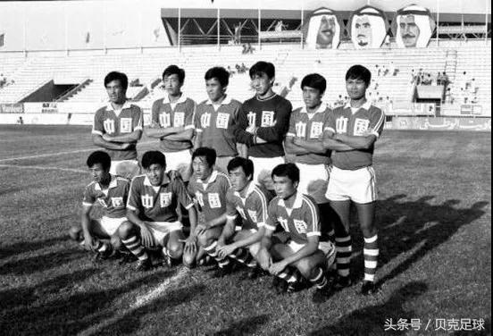 内蒙专业足球球场,敕勒川阴山脚下