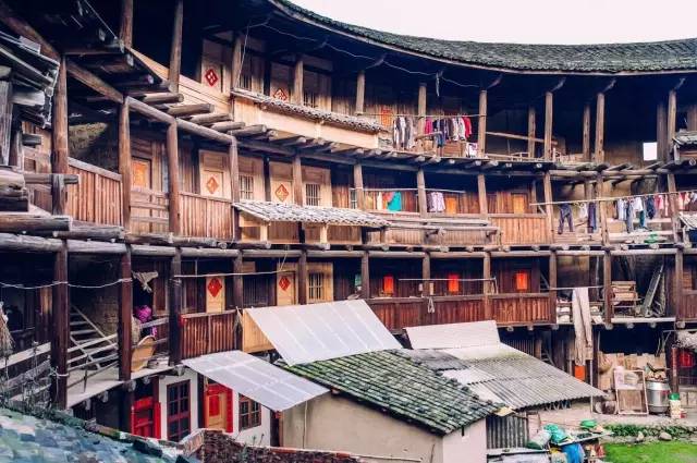 福建土楼为什么令人叹为观止,福建土楼最吸引人的地方
