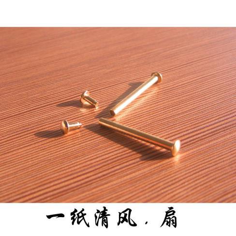 儿时学翩翩公子玩过折扇的在哪里？如今竹扇可卖出iPhoneX的价