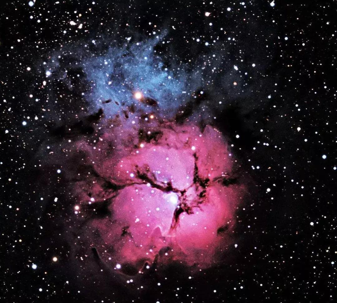 这片宇宙中最年轻的星云，帮OPPO打开了年轻人的精神领地