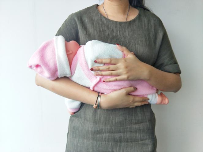 抱孩子胳膊疼能自然恢复吗,抱孩子手臂酸痛用什么药