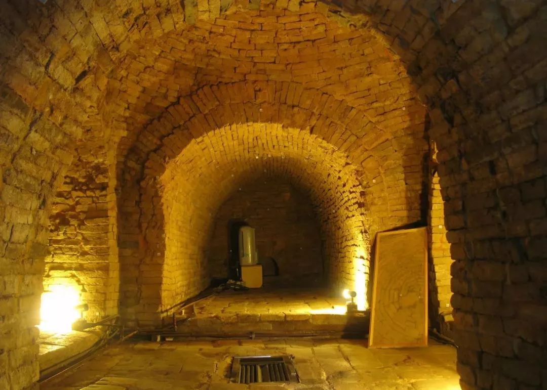 香港旅游必去十大景点2019 (香港旅游攻略免费推荐景点)