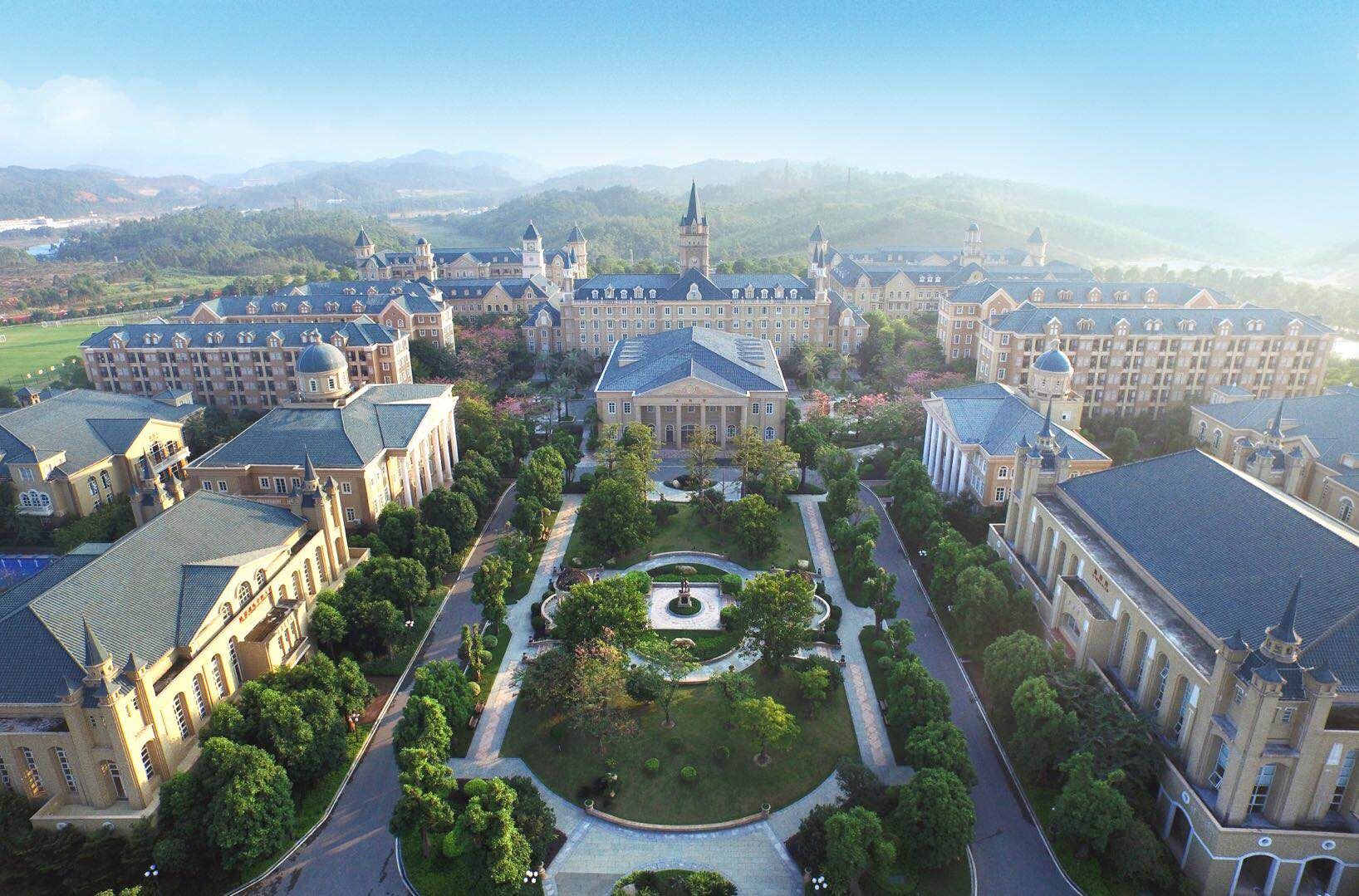 体教融合新路径,恒大足校转型