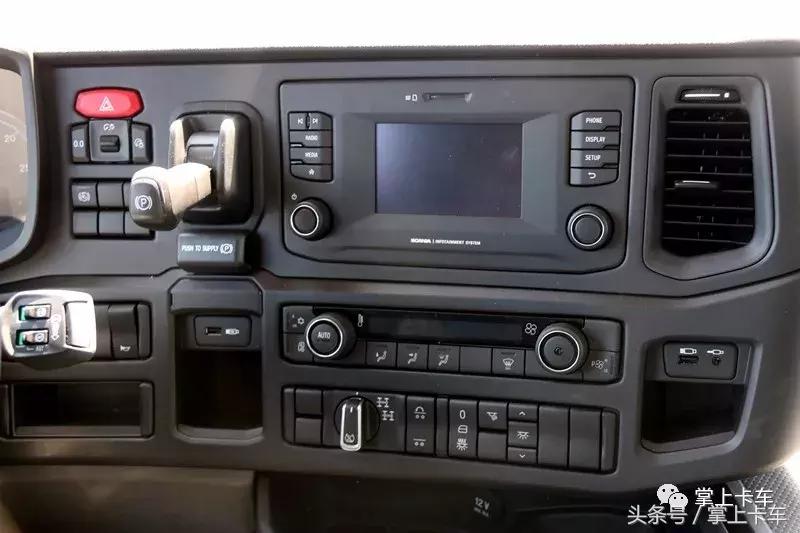 看了这车，再也不想看其他卡车了，全新一代斯堪尼亚G410详解