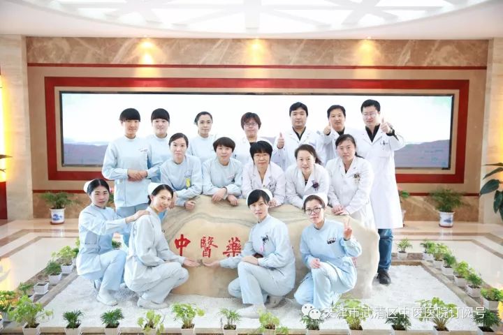 乳腺癌小叶癌手术恢复快,乳腺癌化疗后手肿胳膊肿怎么回事